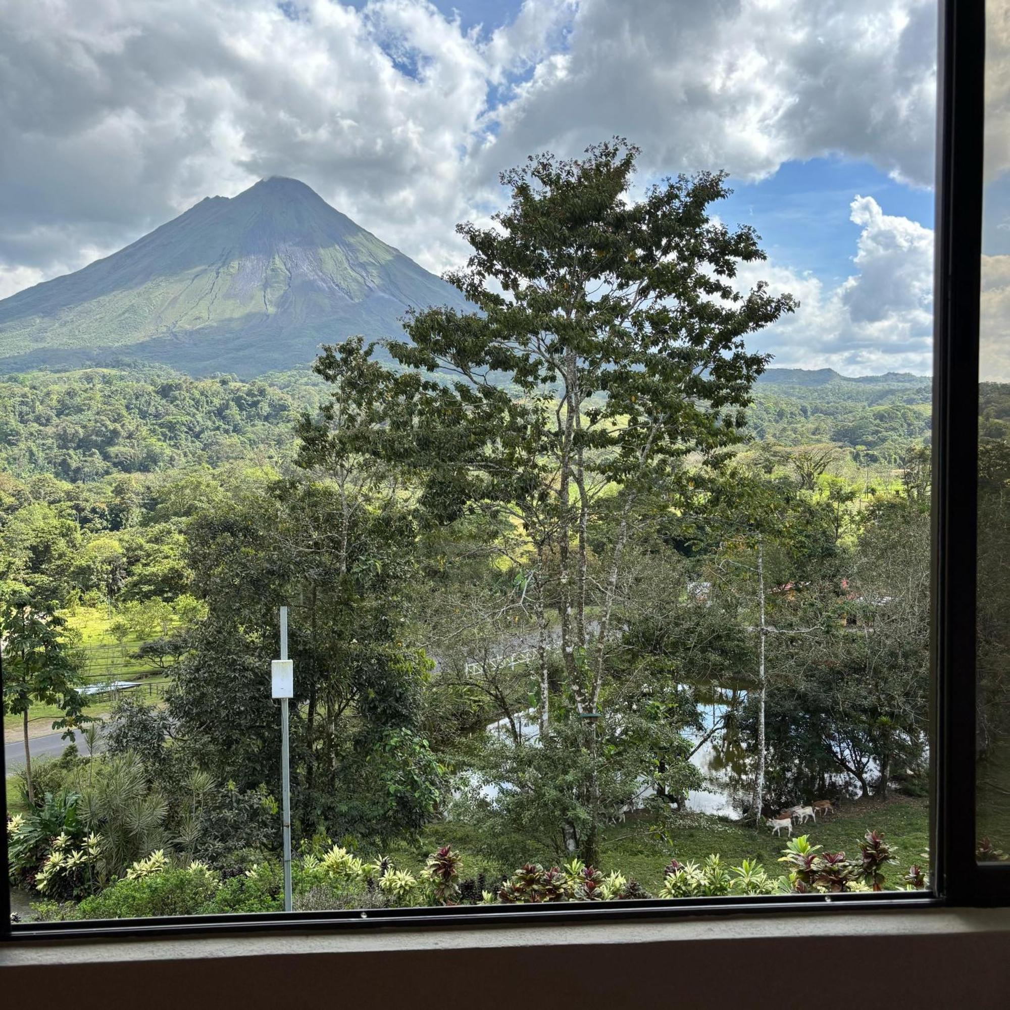 Arenal Roca Lodge & Bungalows La Fortuna Extérieur photo